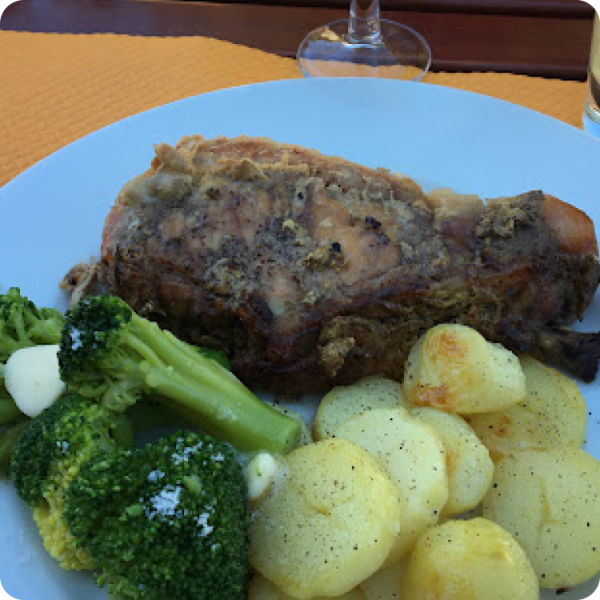 Le restaurant - Le Touron - Chamaloc - meilleur restaurant CHAMALOC